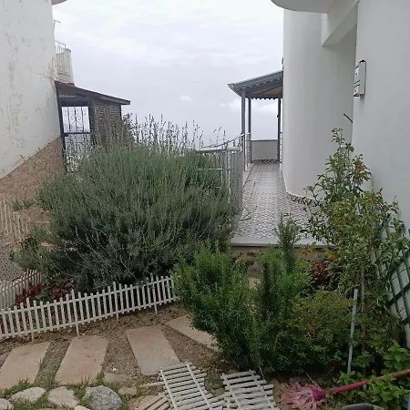 Villa Deniz Ve Doga Manzarali Harika Bir Alanya